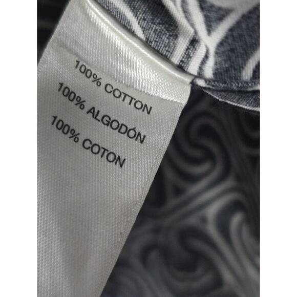 Chico's Non-Iron Button Front Blouse Long Sleeves White Black Geo Print Size 0 - Picture 4 of 5